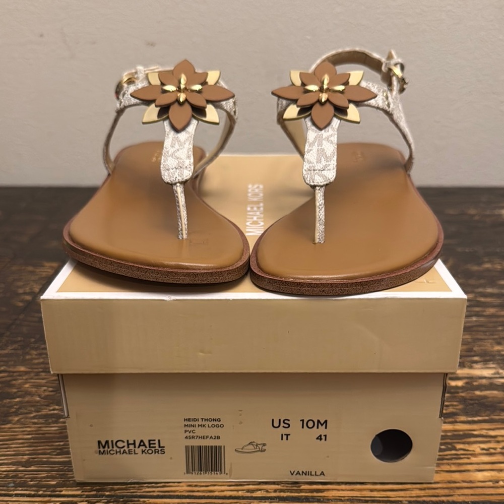 Michael Kors Women's Floral Thong Sandals - Cream and Brown